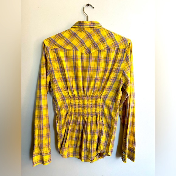 Hurley summer plaid button down shirt! ✌️ - Picture 4 of 4